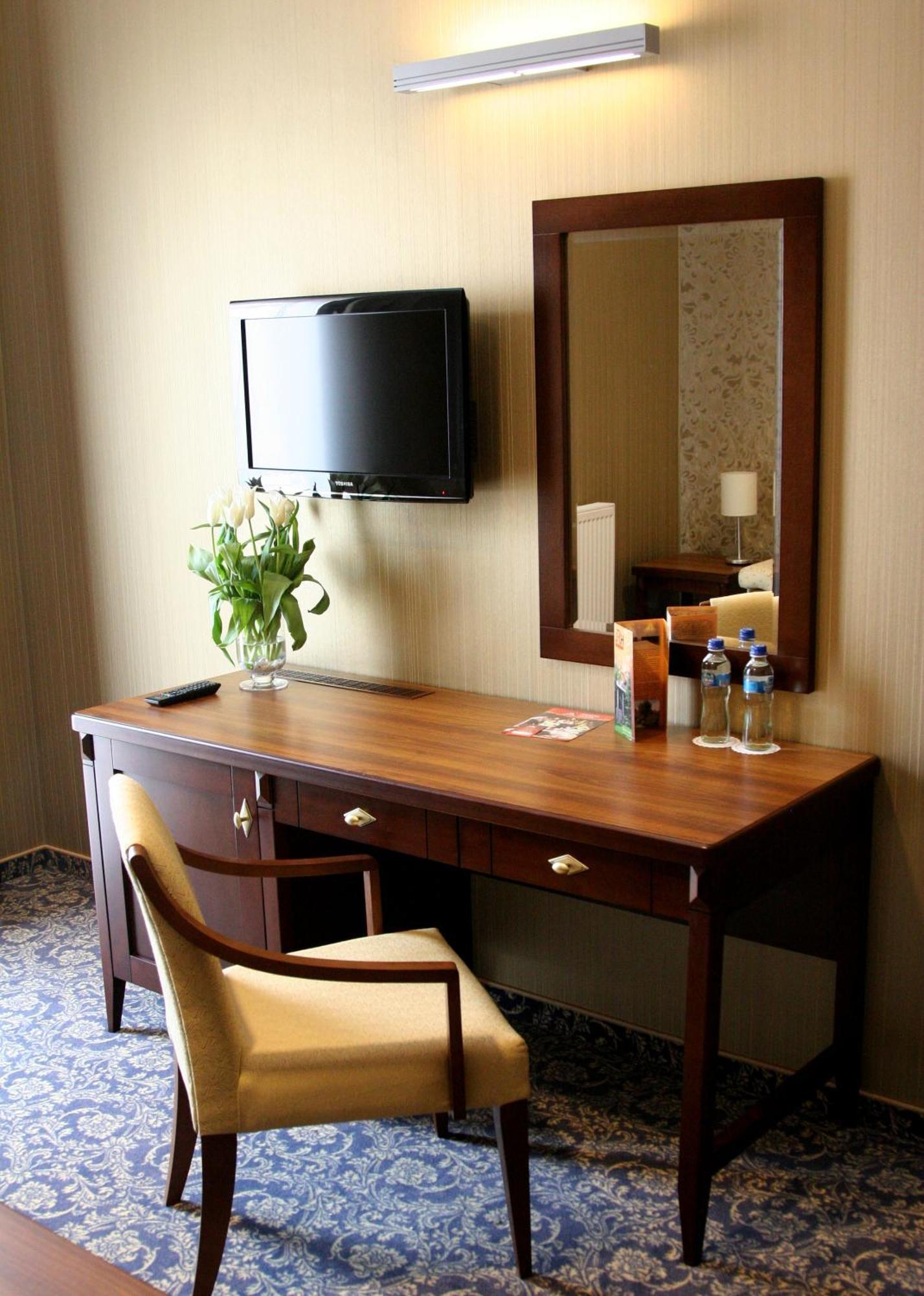 Hotel Rad Grudziądz エクステリア 写真