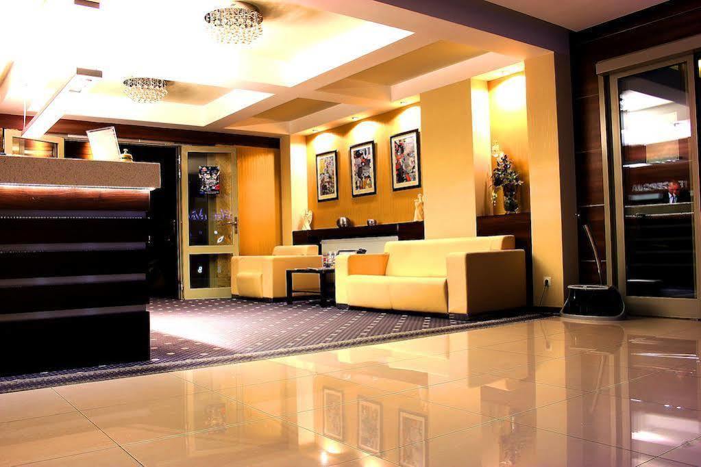 Hotel Rad Grudziądz エクステリア 写真