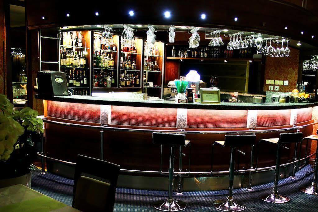 Hotel Rad Grudziądz エクステリア 写真