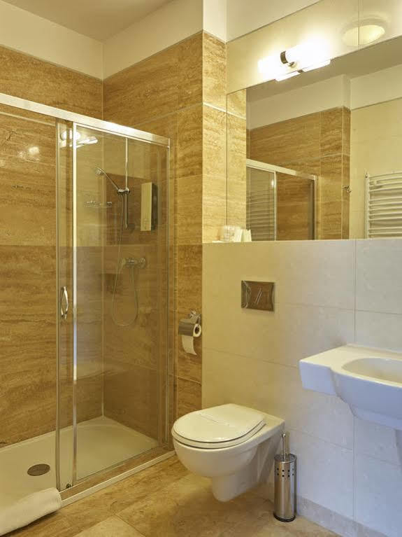 Hotel Rad Grudziądz エクステリア 写真