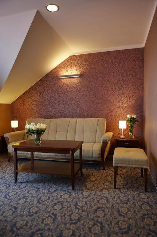 Hotel Rad Grudziądz エクステリア 写真