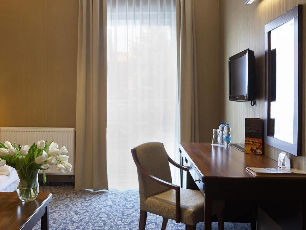 Hotel Rad Grudziądz エクステリア 写真