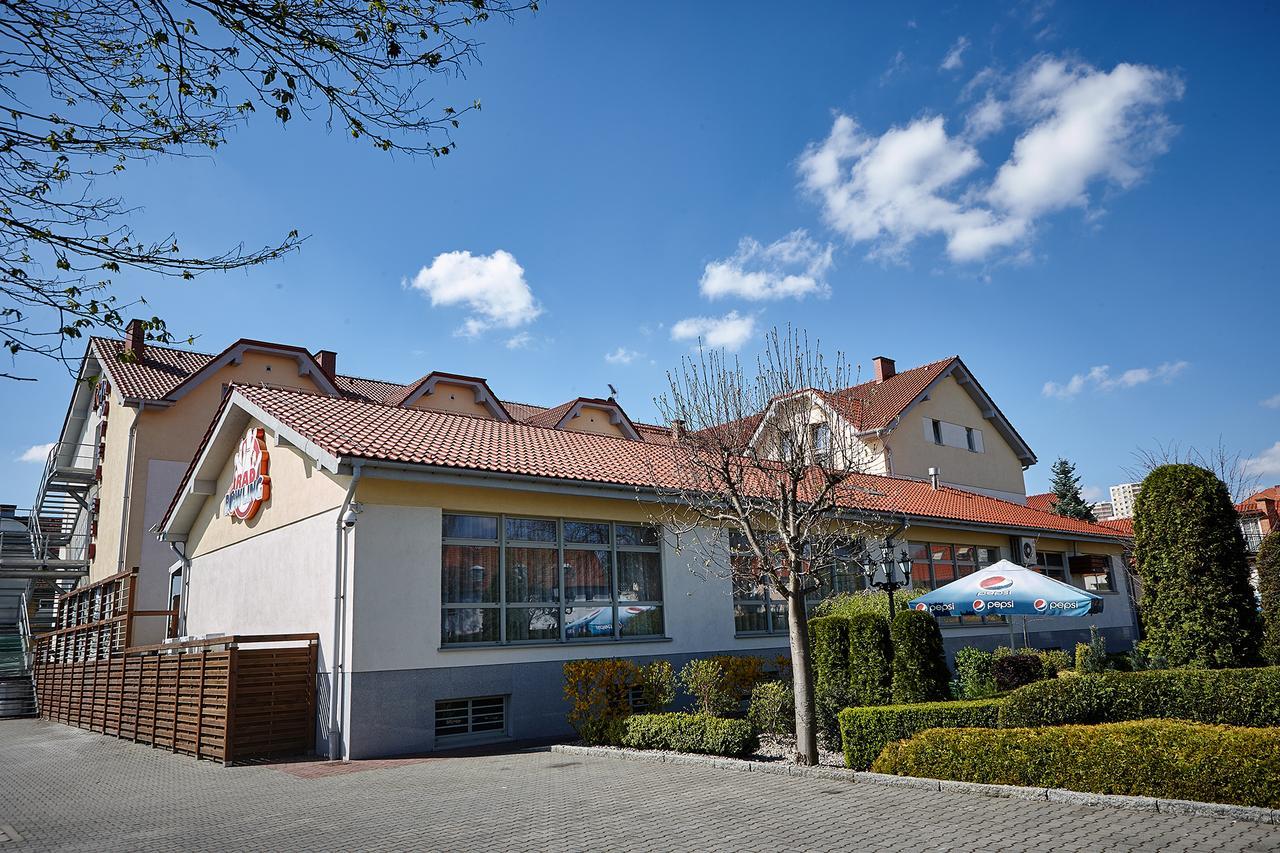 Hotel Rad Grudziądz エクステリア 写真